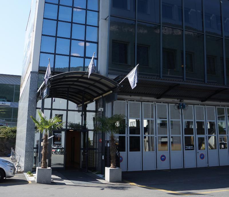 施坦斯南区酒店 外观 照片